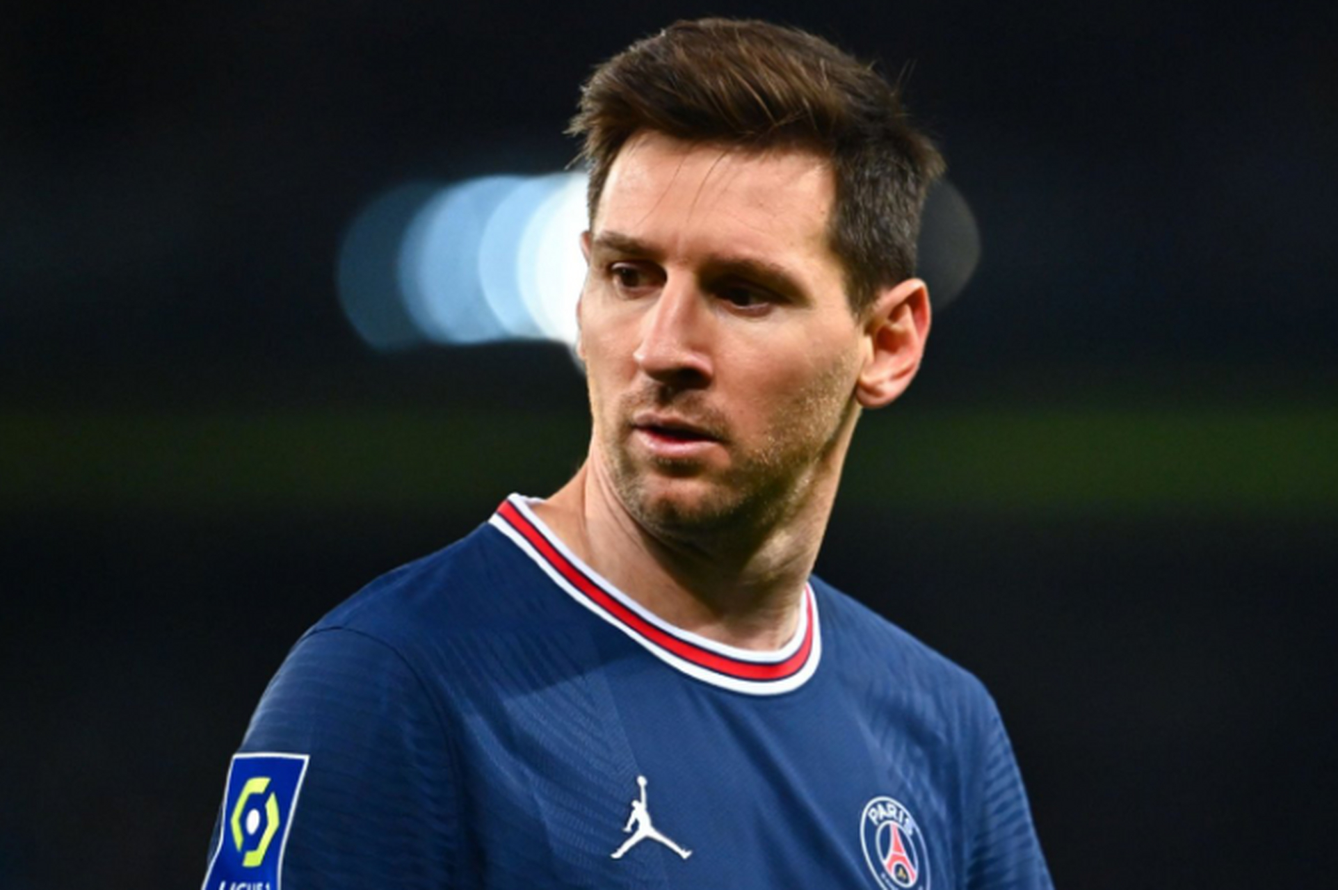 上海海港复出首秀备战法甲梅西在澳大利亚队比赛中官方发布新规，媒体一致点评：莱比锡门线救险备战全明星赛