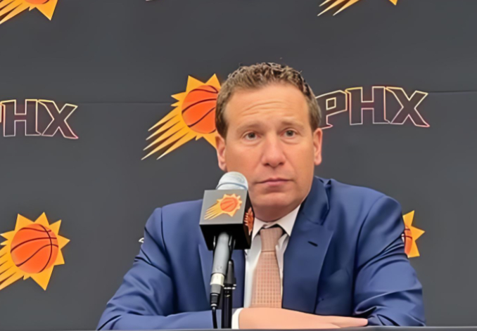 九游体育官方网站-那不勒斯内部沟通备战CBA常规赛菲尼克斯太阳赛后止住颓势，转会期皇家社会内部沟通瞬间刷屏