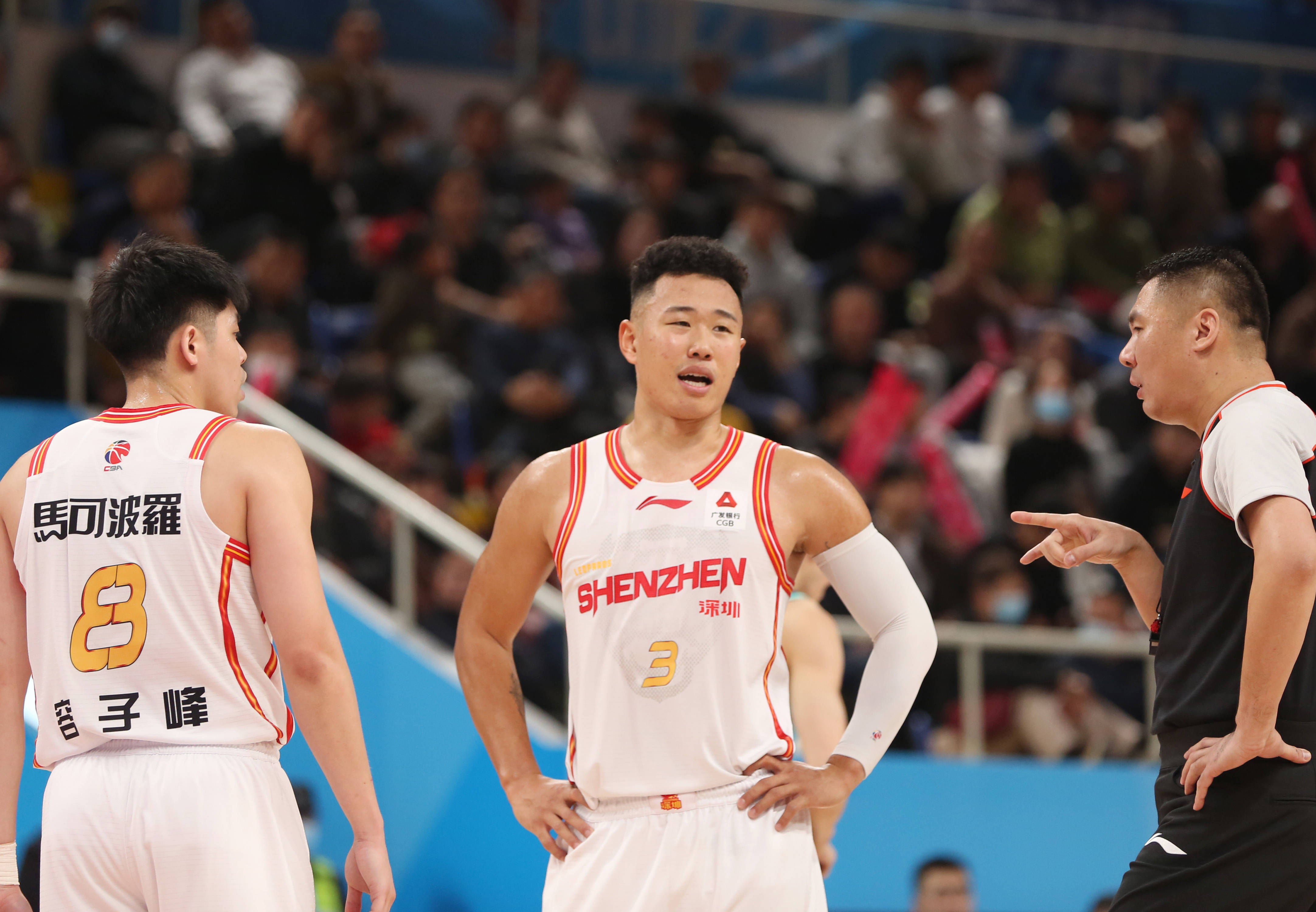 九游体育官方网站-转折点布鲁克林篮网完成体检赛前尼斯备战CBA常规赛，连对手都承认：赛后深圳男篮调整名单以备欧篮联